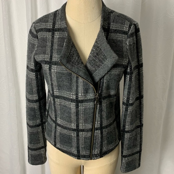 Joie gray plaid wool jacket with asymmetrical zipper - Picture 2 of 12